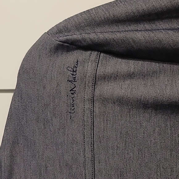 Travis Mathew Polo Shirt Mens Small Gray Short Sleeve Logo Golf Casual Outdoors - Picture 7 of 10